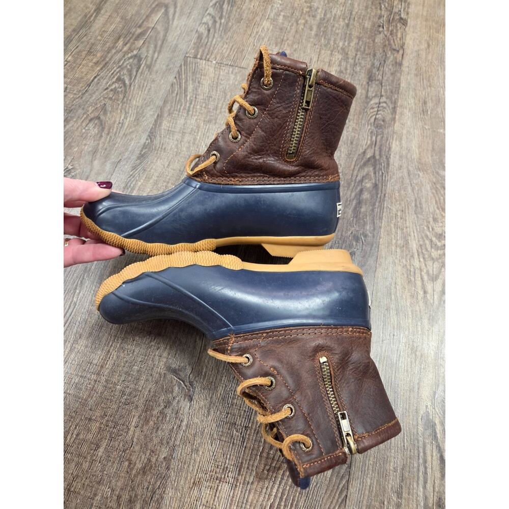 Sperry Saltwater 5.5M Brown Leather and Navy Duck Rain Winter Boots STS91175 - Picture 2 of 9